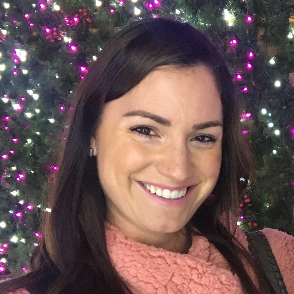 Meet your Posher, Laura